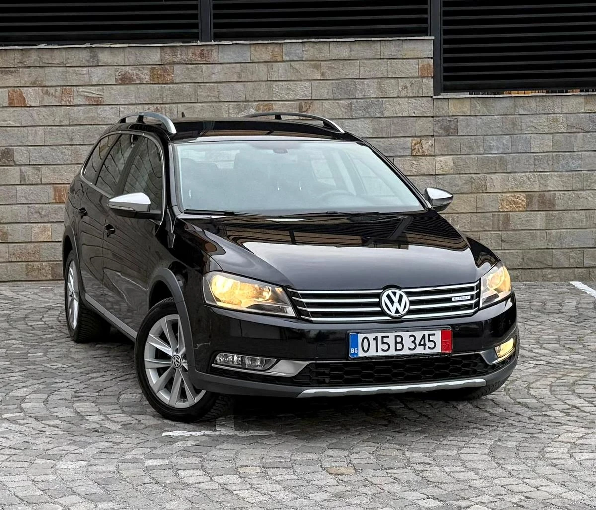 VW Alltrack 2.0 TDi 4motion, снимка 2 - Автомобили и джипове - 53929514