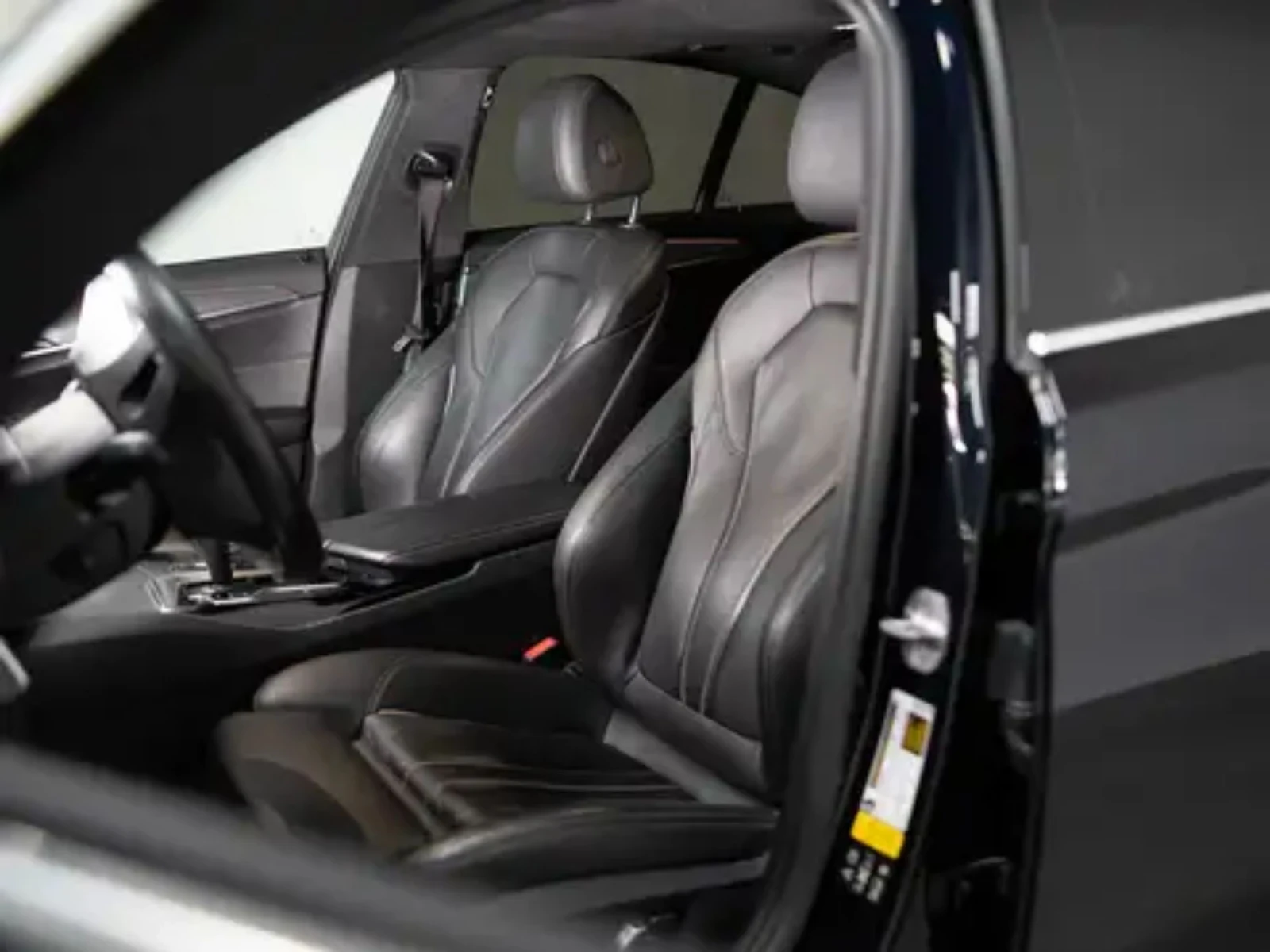 BMW 530 2017/M-sport/X-drive/B48/8ZF/PANO/DRIVE SELECT, снимка 7 - Автомобили и джипове - 53972040