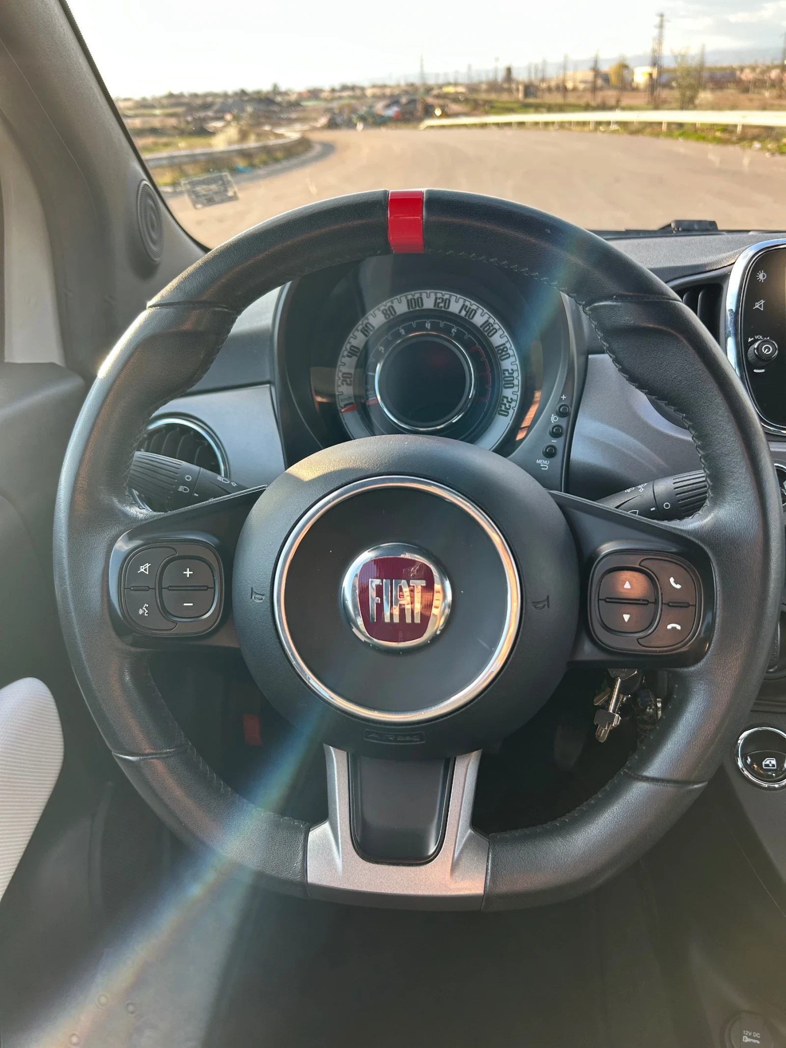 Fiat 500 Facelift Sport, снимка 12 - Автомобили и джипове - 54100690