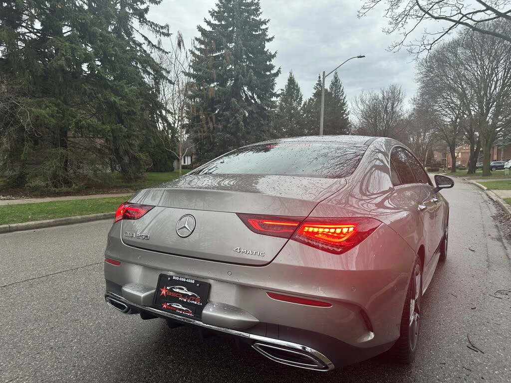 Mercedes-Benz CLA 250 4MATIC* AMG* ПАНОРАМА* 360 КАМЕРИ* AMBIENT* KEYLES, снимка 6 - Автомобили и джипове - 54224580