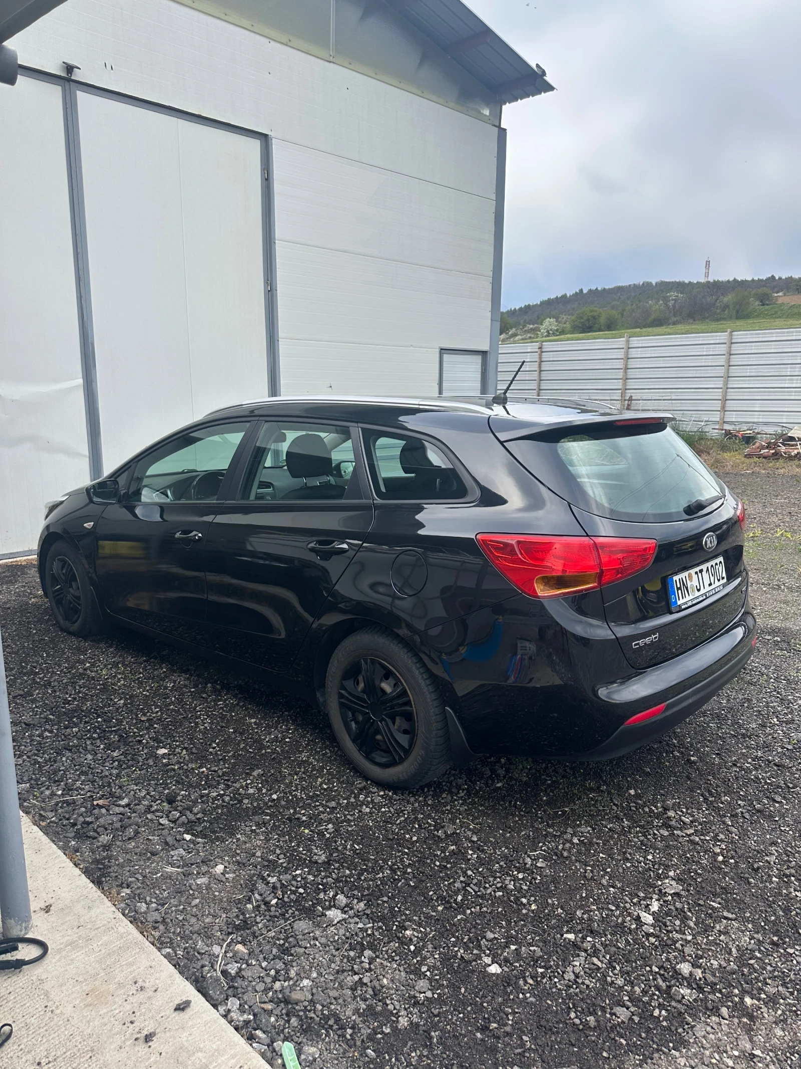 Kia Ceed 1.4 CRDI 90к.с. 6 скорости , снимка 4 - Автомобили и джипове - 54258592