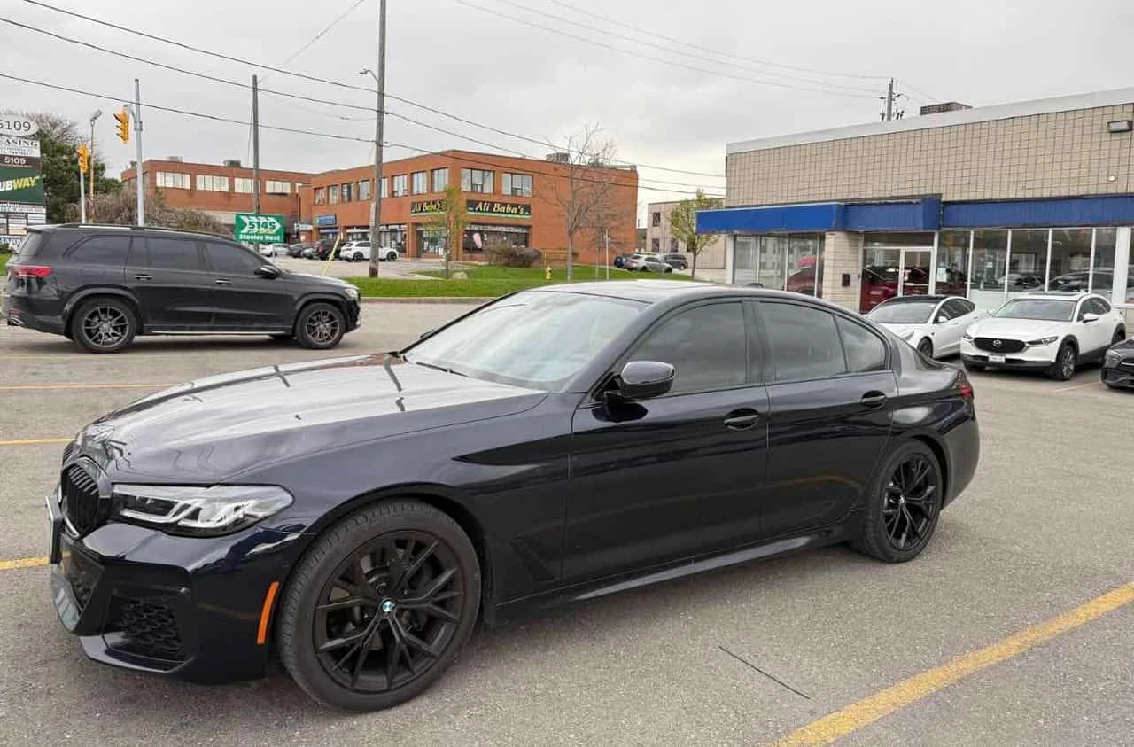 BMW 530 xDrive/ШИБИДАХ/HEAD-UP DISPLAY/ПОДГРЕВИ, снимка 3 - Автомобили и джипове - 54399188