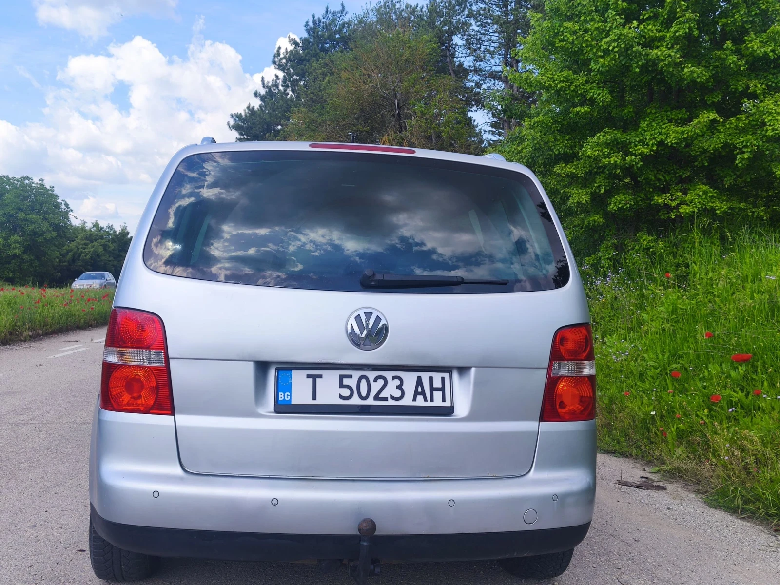 VW Touran 1.9 TDI HIGH LINE , снимка 4 - Автомобили и джипове - 54669670