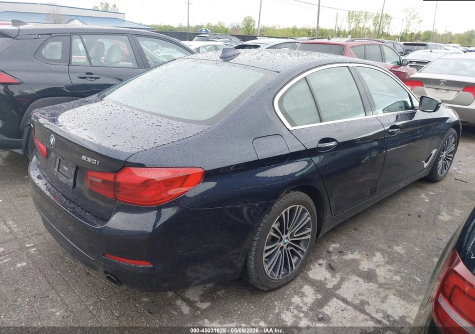 BMW 530 АВТОКРЕДИТ* HEAD UP* КАФЯВА КОЖА* ПОДГРЕВ* 360* , снимка 4 - Автомобили и джипове - 54873095