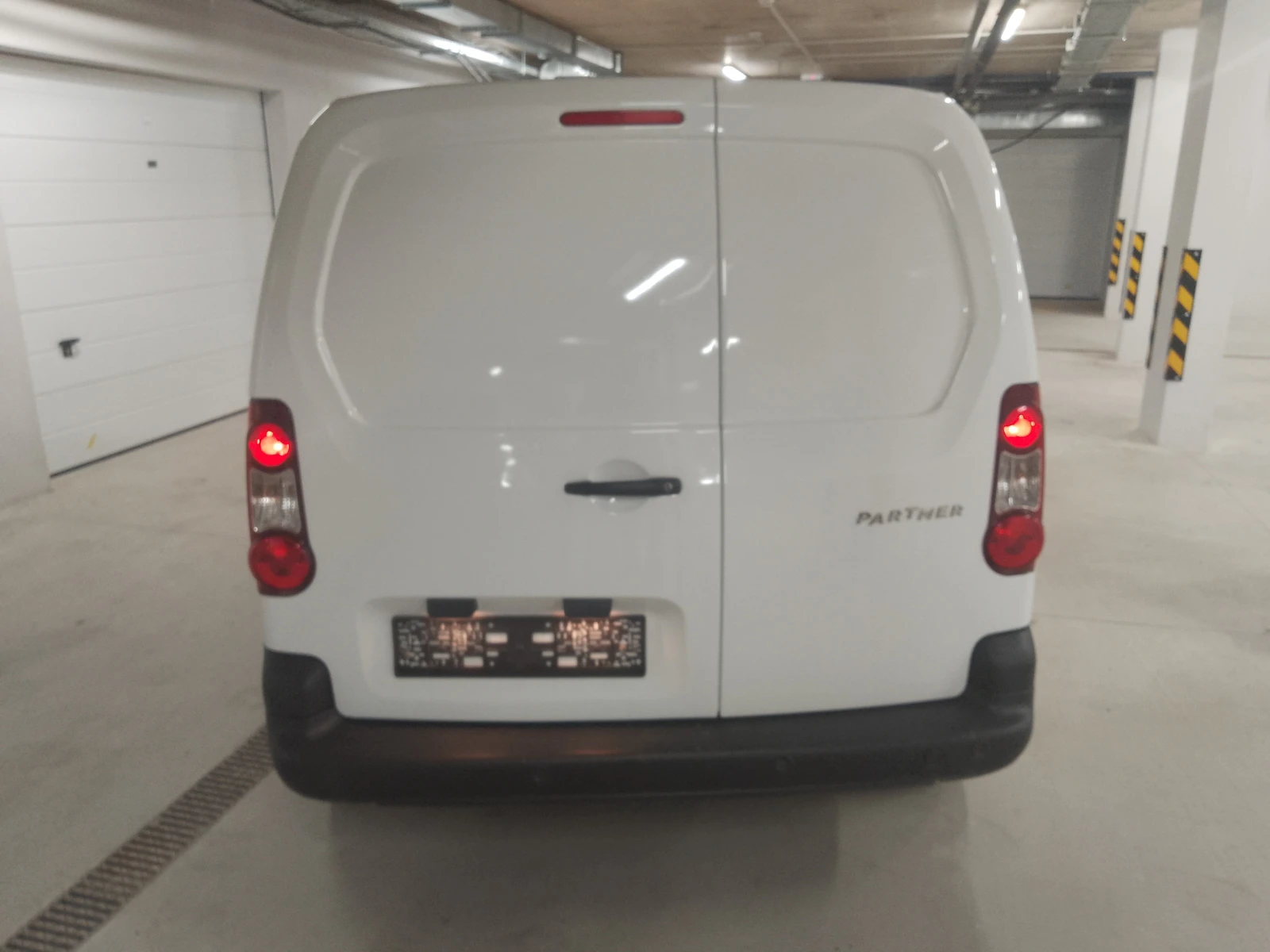Peugeot Partner 1.6 HDI, снимка 4 - Автомобили и джипове - 54989938