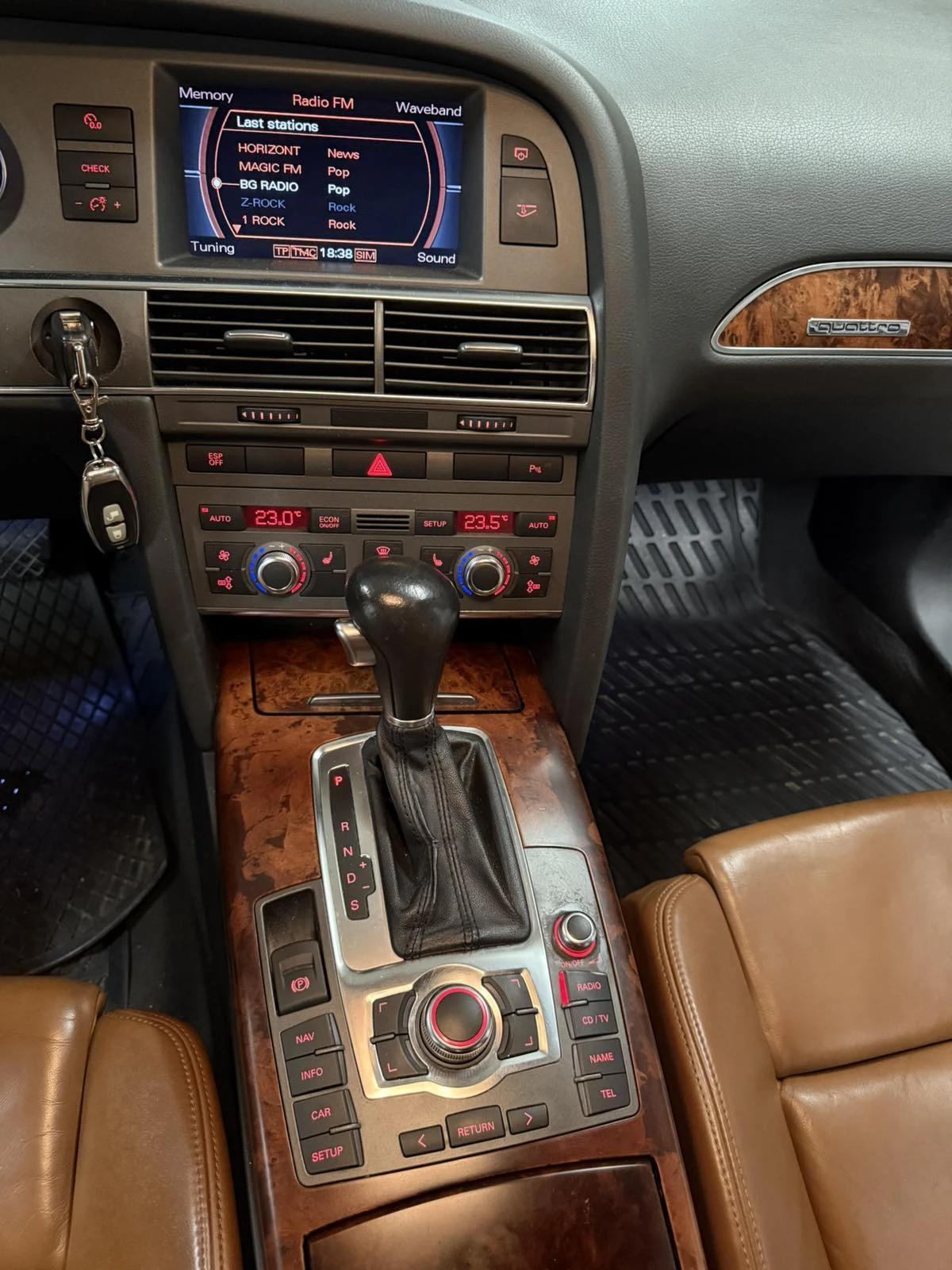 Audi A6, снимка 11 - Автомобили и джипове - 55397730