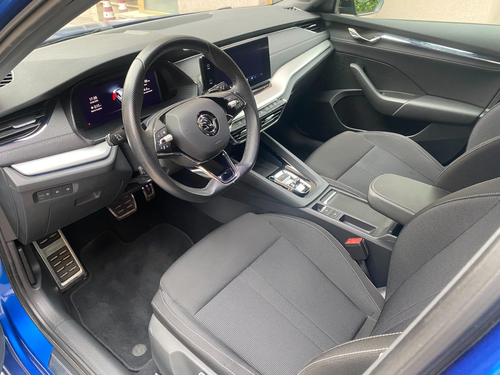 Skoda Octavia 1.5 TSI e-Tec/ DSG/ Sportline, снимка 10 - Автомобили и джипове - 55412962