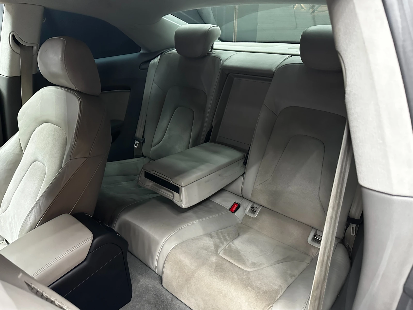 Audi A5 3.0d 239 к.с./quattro , снимка 8 - Автомобили и джипове - 55448219