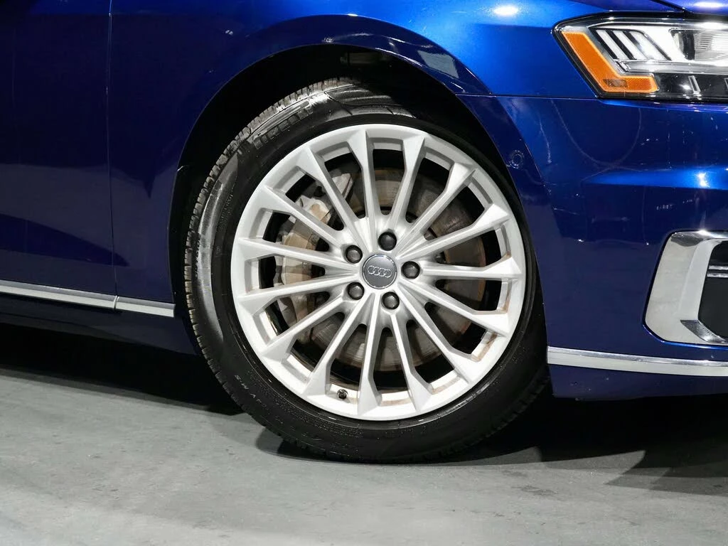 Audi A8 LONG* 55TFSI* 3D BANG* МАСАЖ* ОБДУХ* КРАЙНА ЦЕНА, снимка 5 - Автомобили и джипове - 55544569