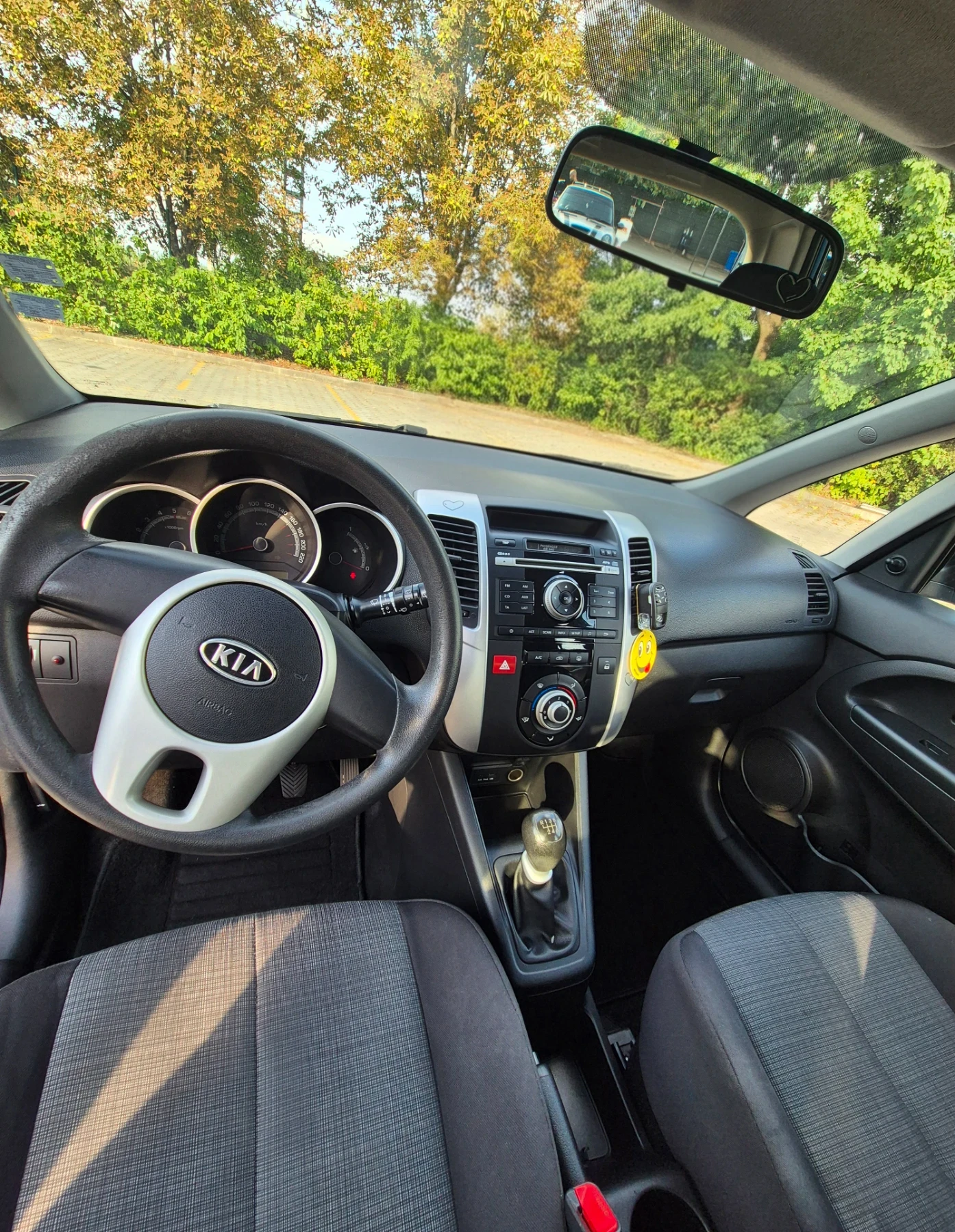 Kia Venga, снимка 6 - Автомобили и джипове - 55804743