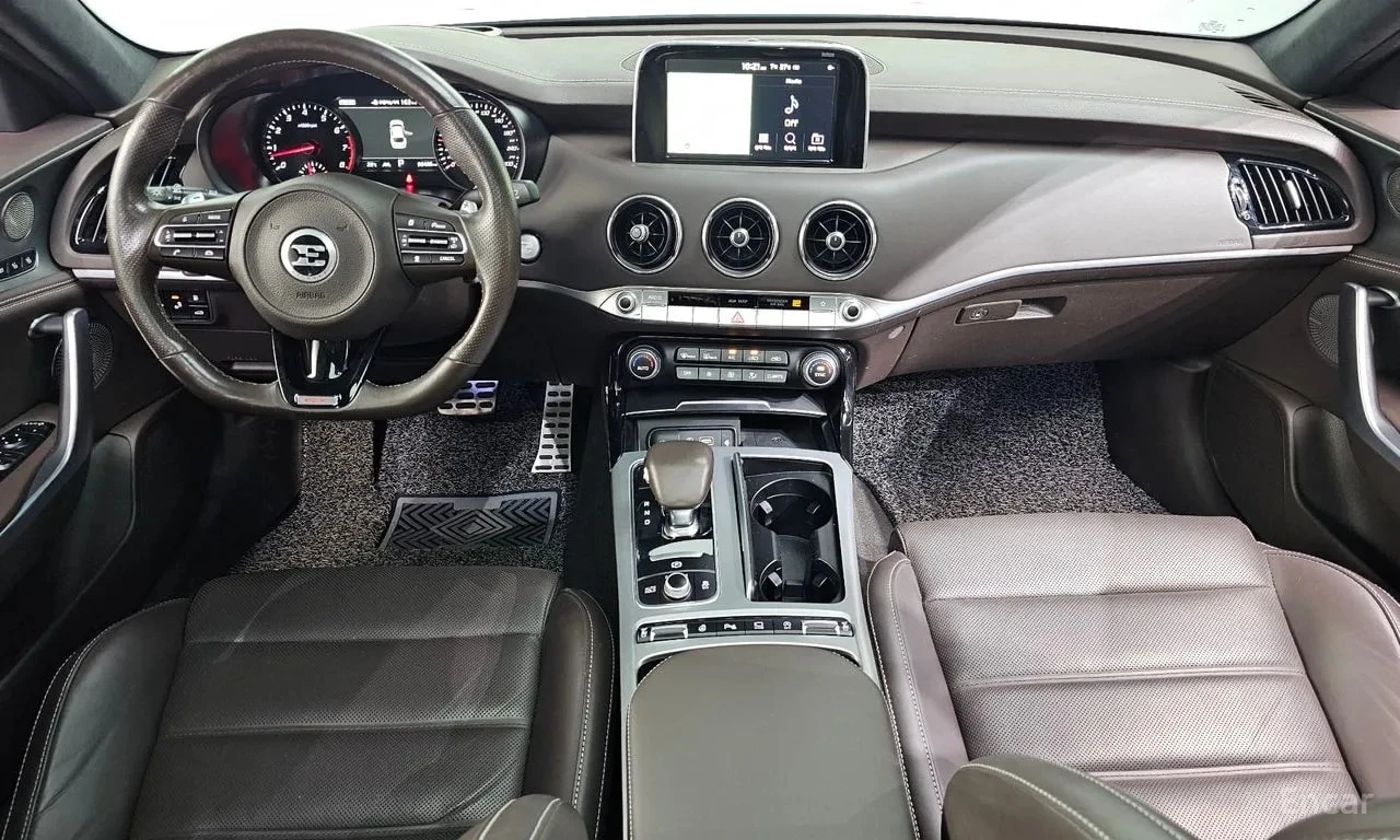 Kia Stinger * 3.3 Turbo AWD * БЕЗ ПЪРВОНАЧАЛНА ВНОСКА, снимка 7 - Автомобили и джипове - 55834179