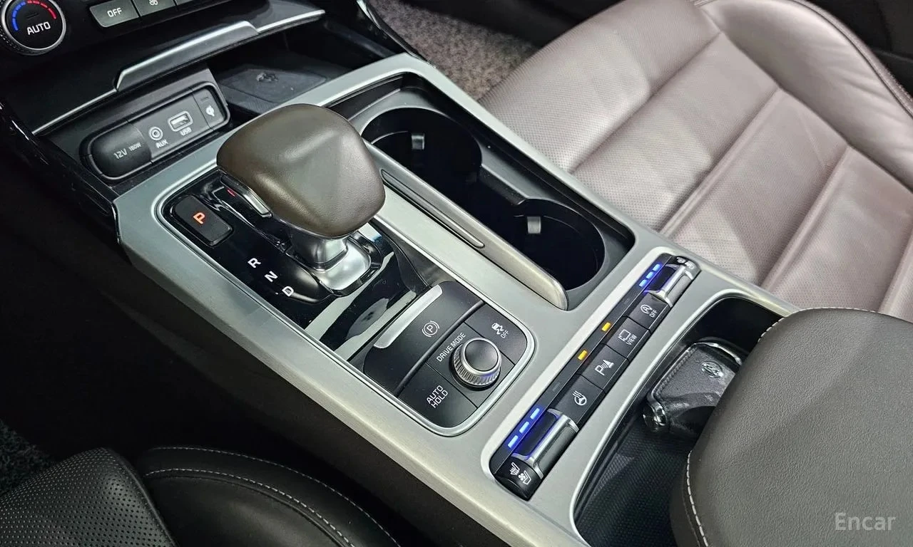 Kia Stinger * 3.3 Turbo AWD * БЕЗ ПЪРВОНАЧАЛНА ВНОСКА, снимка 9 - Автомобили и джипове - 55834179