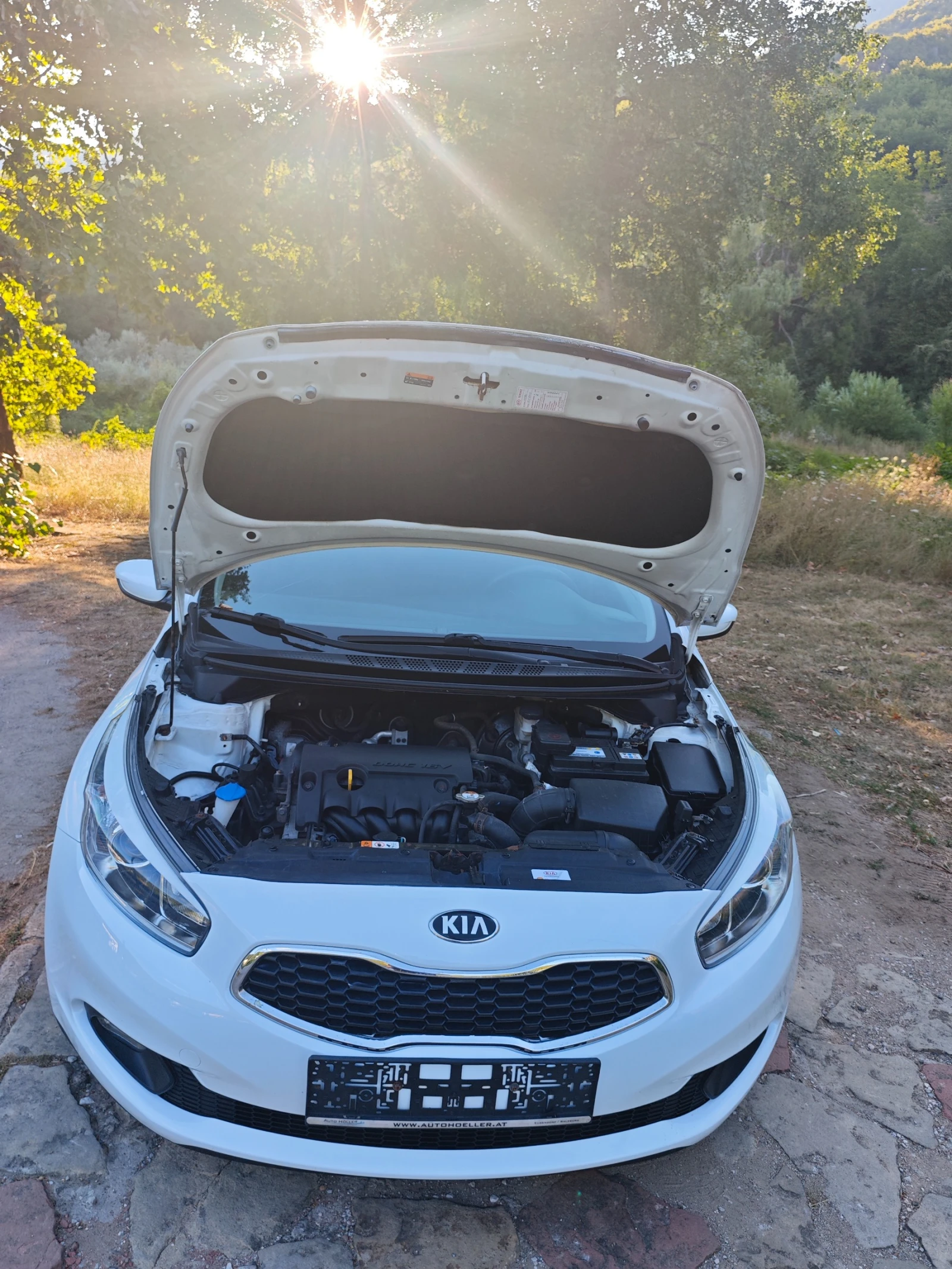 Kia Ceed 1.4I НОВ ВНОС, снимка 10 - Автомобили и джипове - 55898011