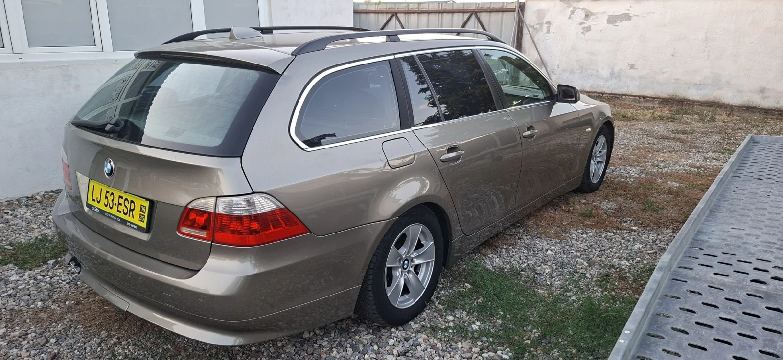BMW 525, снимка 9 - Автомобили и джипове - 55904786