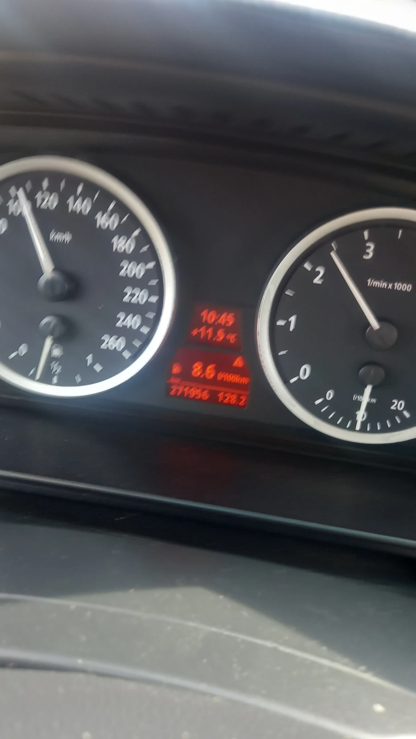 BMW 520 2.2 | Mobile.bg � ����������� 6