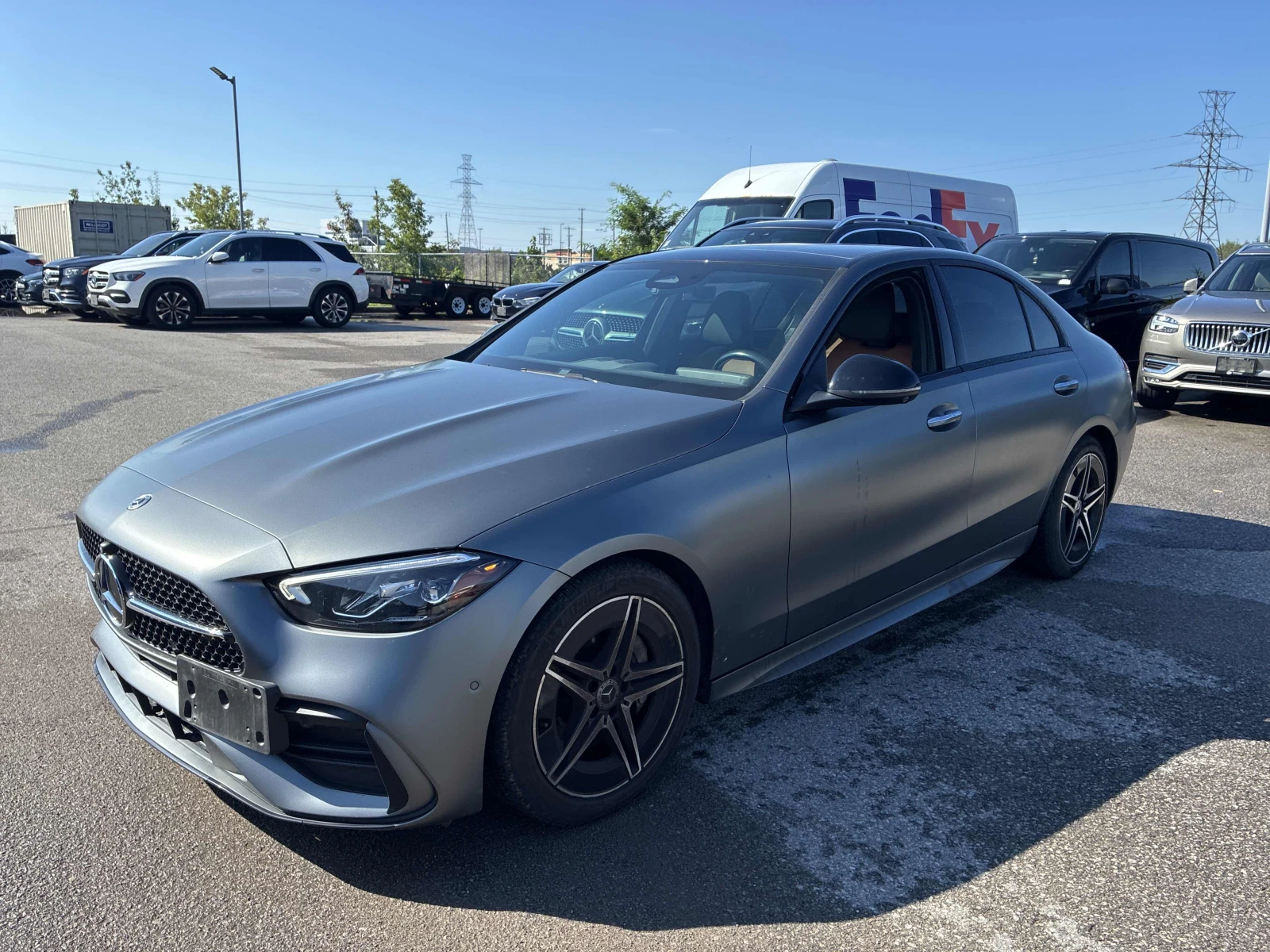 Mercedes-Benz C 300 / Distronic / 360 / Клип на мотора / Carfax