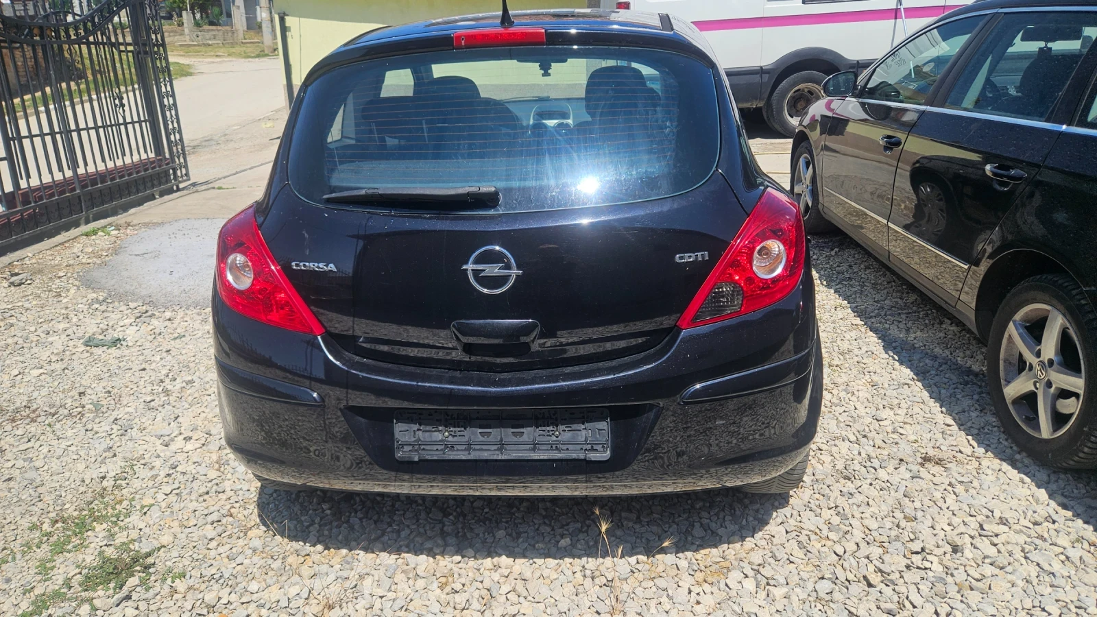 Opel Corsa 1.3cdti klima, снимка 11 - Автомобили и джипове - 56110829
