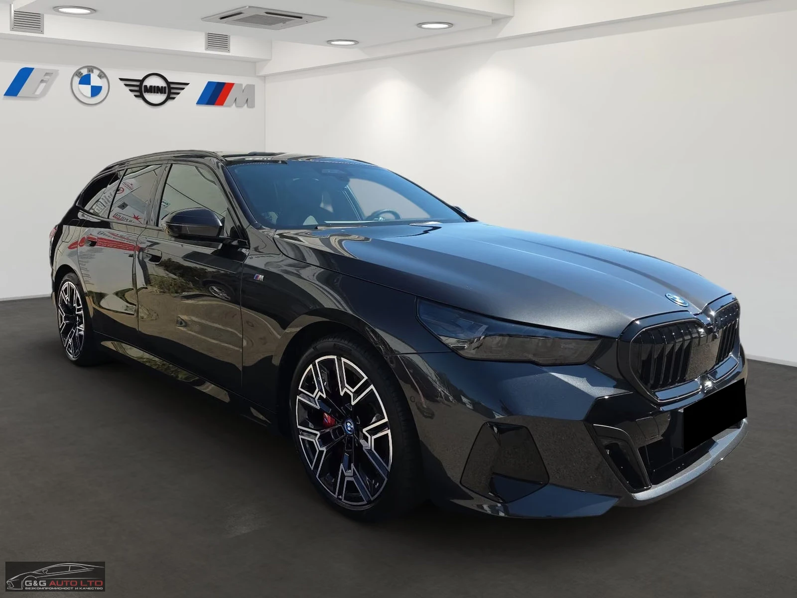 BMW i5 40eDRIVE/340HP/MSPORT/360/PANO/I-GLOW/901z, снимка 3 - Автомобили и джипове - 56199922
