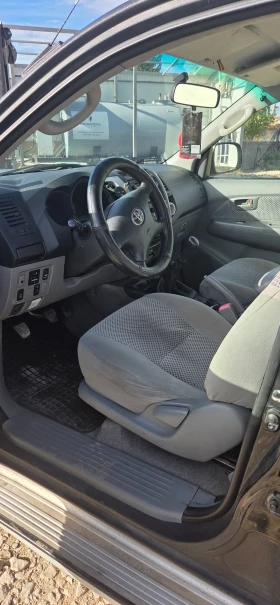 Toyota Hilux, снимка 8