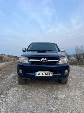 Toyota Hilux 3.0, снимка 1