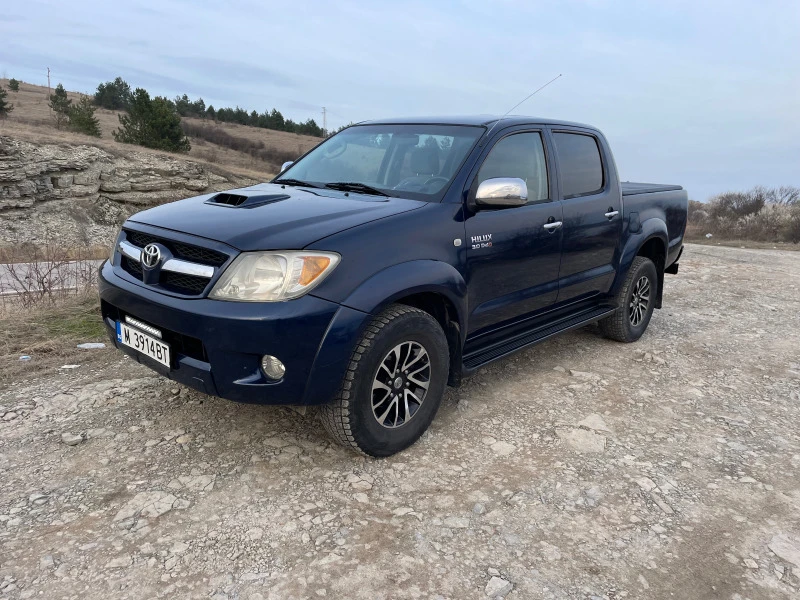 Toyota Hilux 3.0, снимка 4 - Автомобили и джипове - 49471109