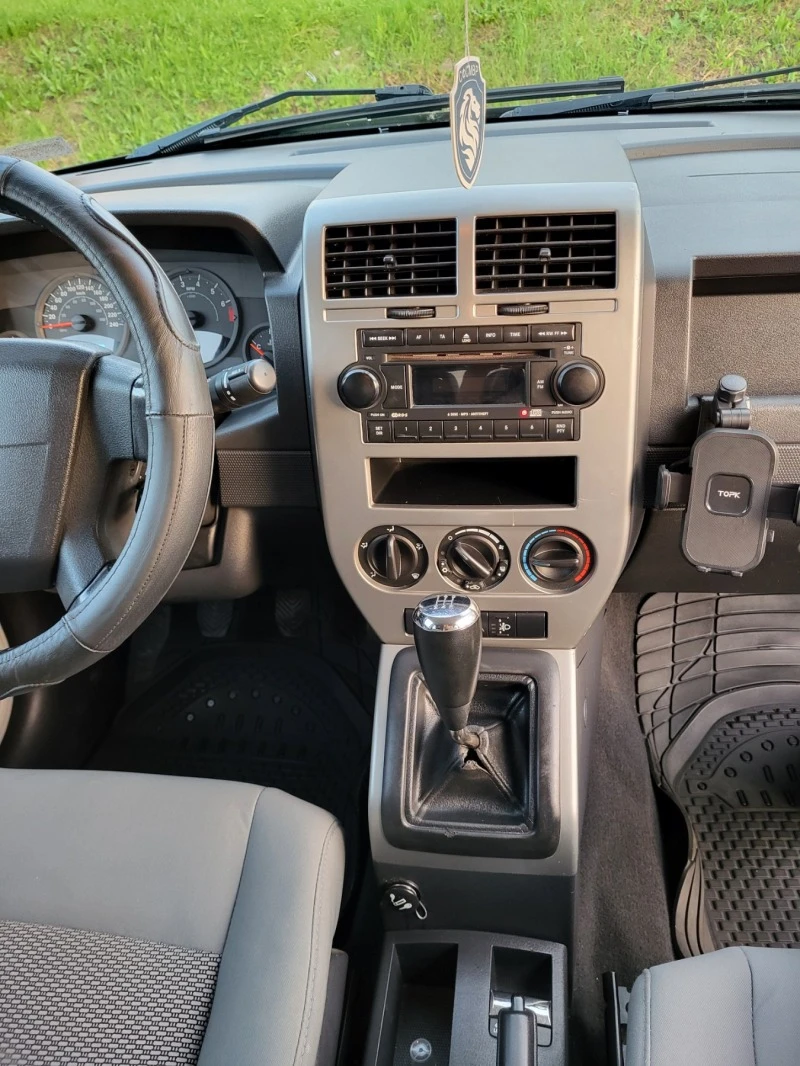 Jeep Compass 2.4 (170 кс) 4x4, снимка 7 - Автомобили и джипове - 47219188