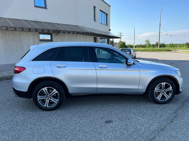 Mercedes-Benz GLC 220 220d Автомат, снимка 10 - Автомобили и джипове - 47501202