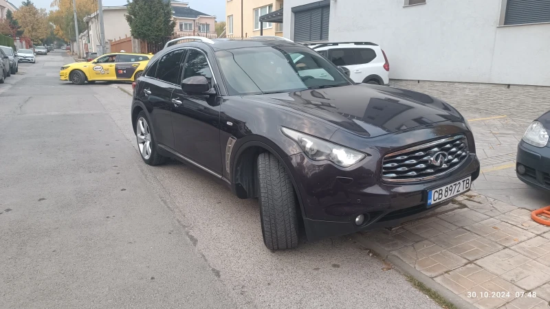 Infiniti Fx 30, снимка 1 - Автомобили и джипове - 48506576