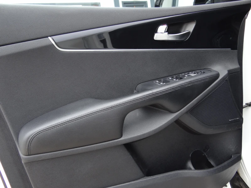 Kia Sorento 2.0crdi/GT-Line/4x4/Auto/Koja/Camera360/Distronic/, снимка 13 - Автомобили и джипове - 50229567