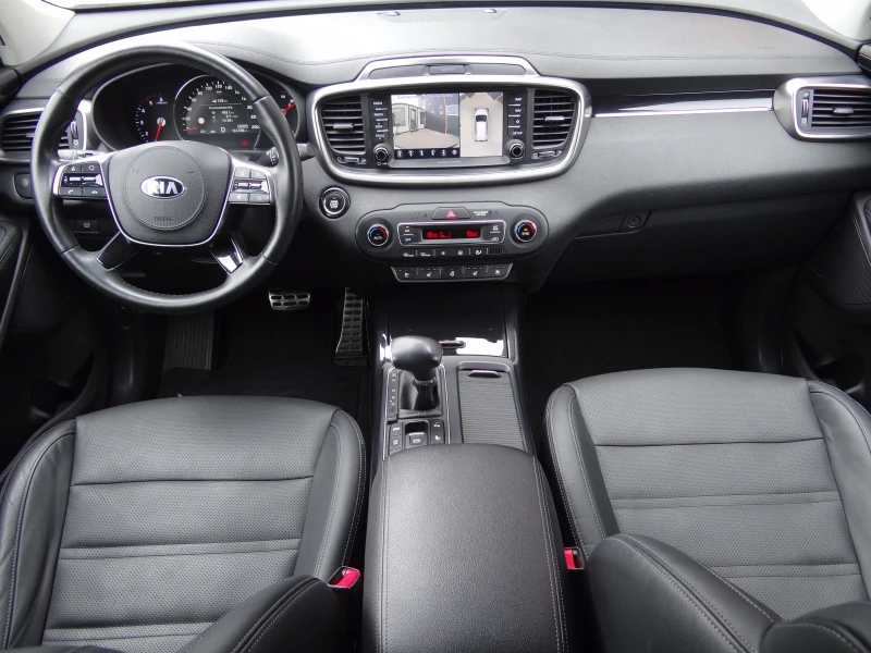 Kia Sorento 2.0crdi/GT-Line/4x4/Auto/Koja/Camera360/Distronic/, снимка 9 - Автомобили и джипове - 50229567