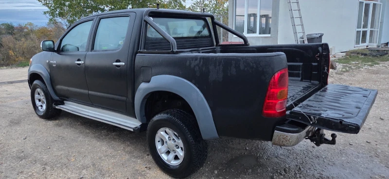 Toyota Hilux, снимка 4 - Автомобили и джипове - 52187898