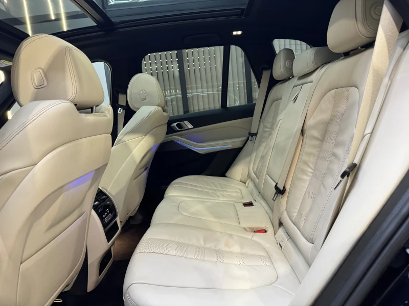 BMW X5 30d xDrive * M PACKET * ПАНОРАМА * LED * , снимка 5 - Автомобили и джипове - 53469670