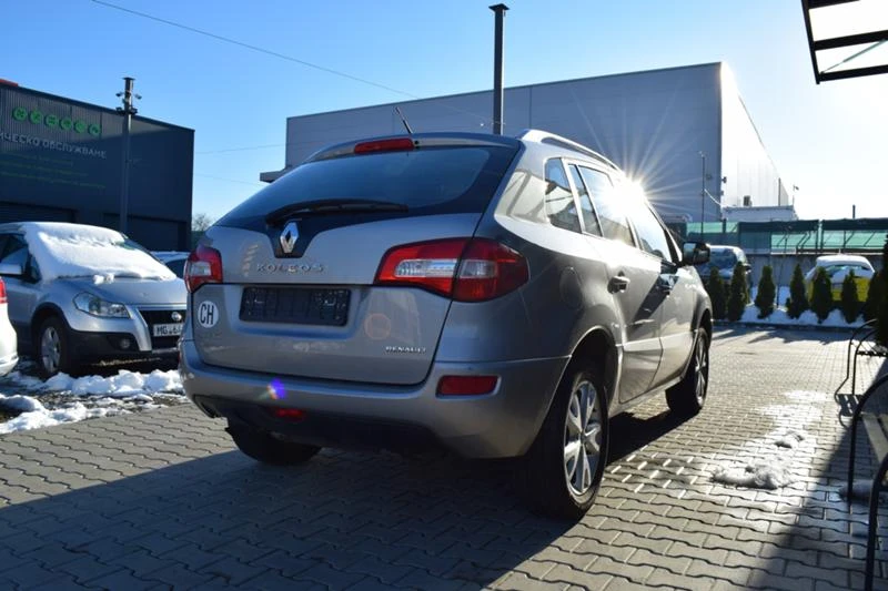 Renault Koleos 4x4 2.5i 16V - изображение 8