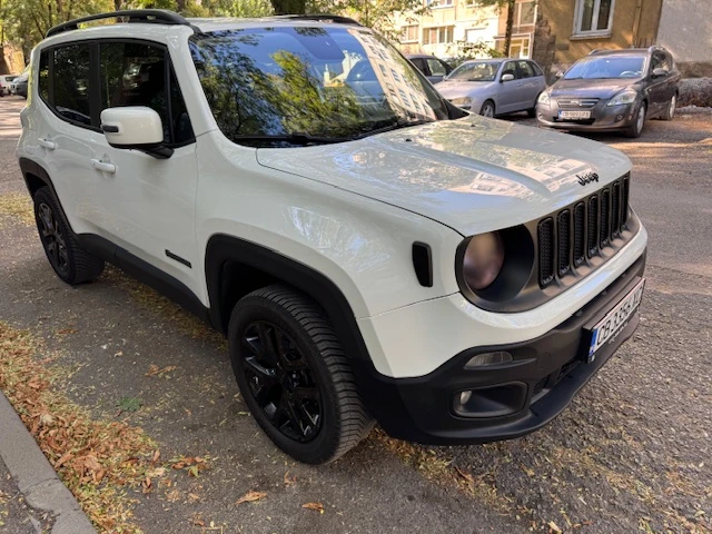 Jeep Renegade 2.4 LPG, снимка 10 - Автомобили и джипове - 54572456