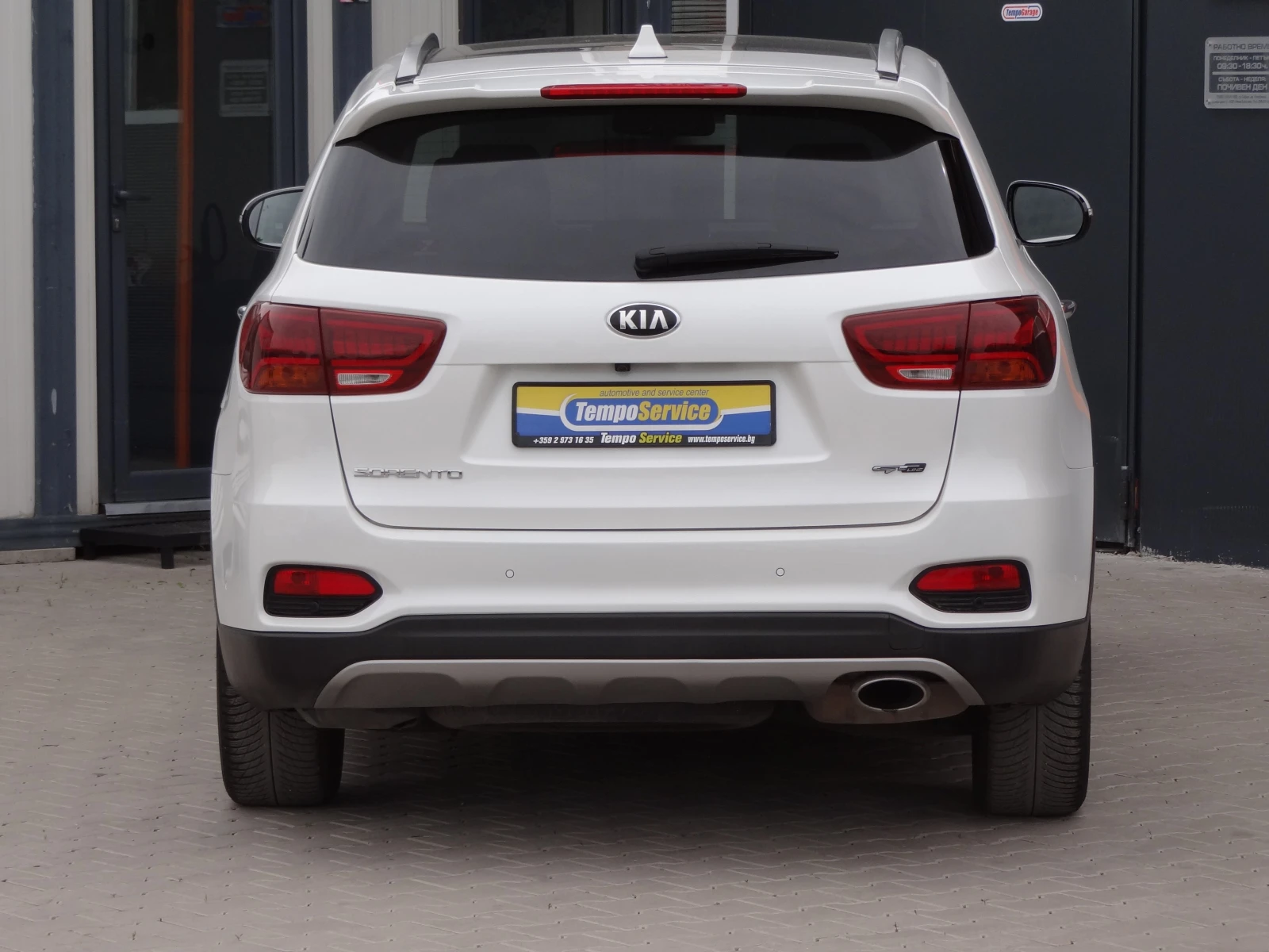 Kia Sorento 2.0crdi/GT-Line/4x4/AUTO/KOJA/Camera360/DISTRONIK/ - изображение 4