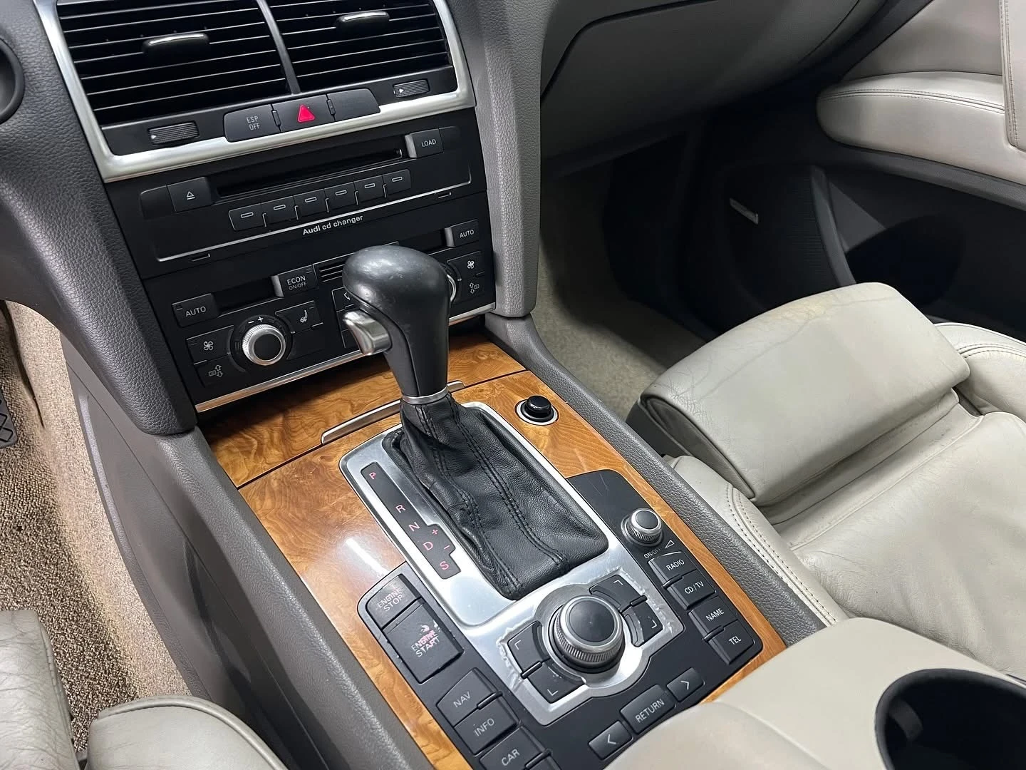Audi Q7  - изображение 10