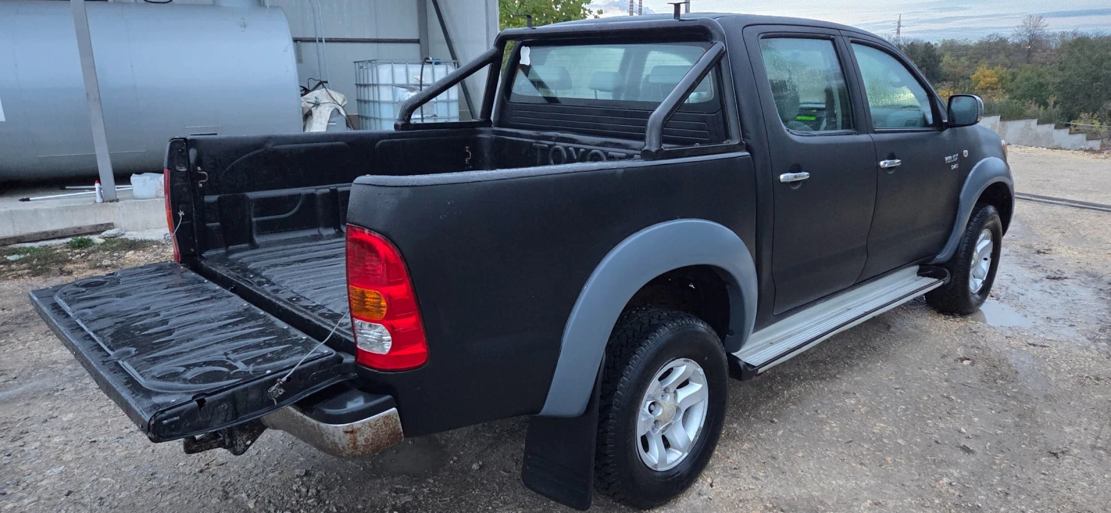 Toyota Hilux  - изображение 3