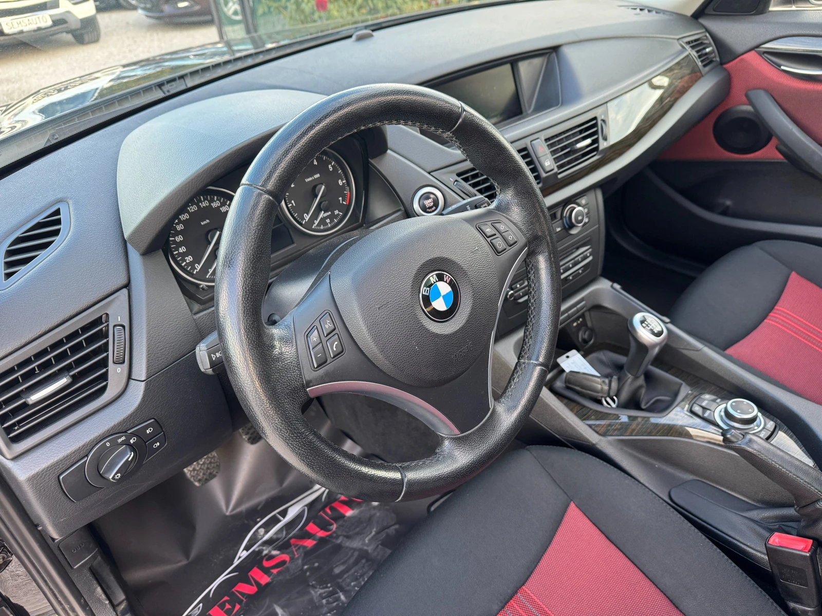 BMW X1 2.0i  SDRIVE  - изображение 10