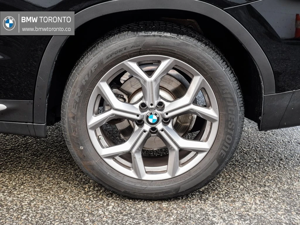 BMW X3 * xDrive30i | Essential | Low KM | No Accident | C | Mobile.bg   10