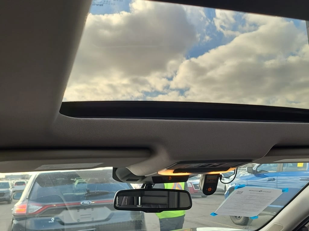 Nissan Rogue * PLATINUM * CARFAX *    | Mobile.bg   12