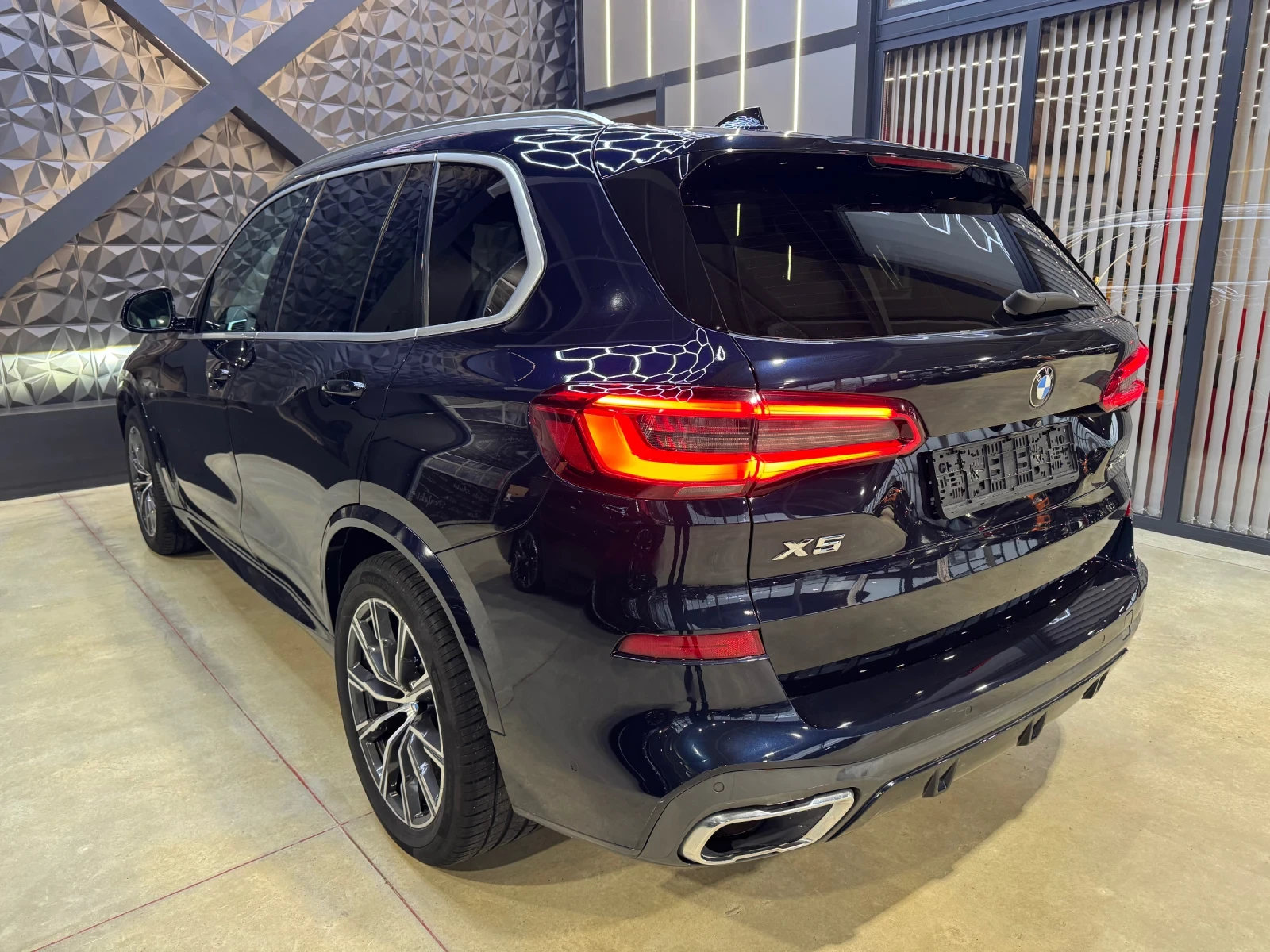 BMW X5 30d xDrive * M PACKET * ПАНОРАМА * LED *  - изображение 3