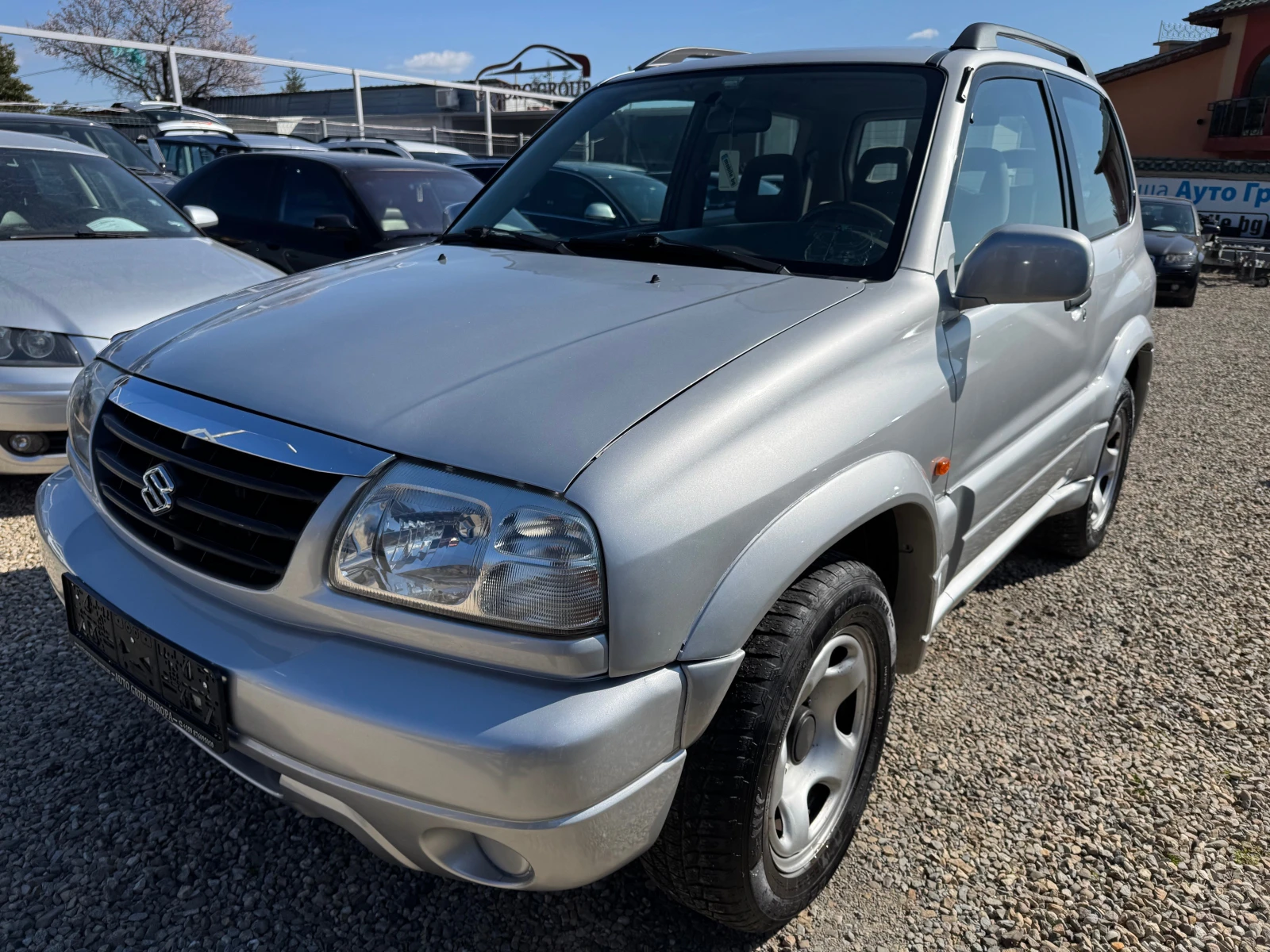 Suzuki Grand vitara 1.6i 94kc, снимка 3 - Автомобили и джипове - 53747787