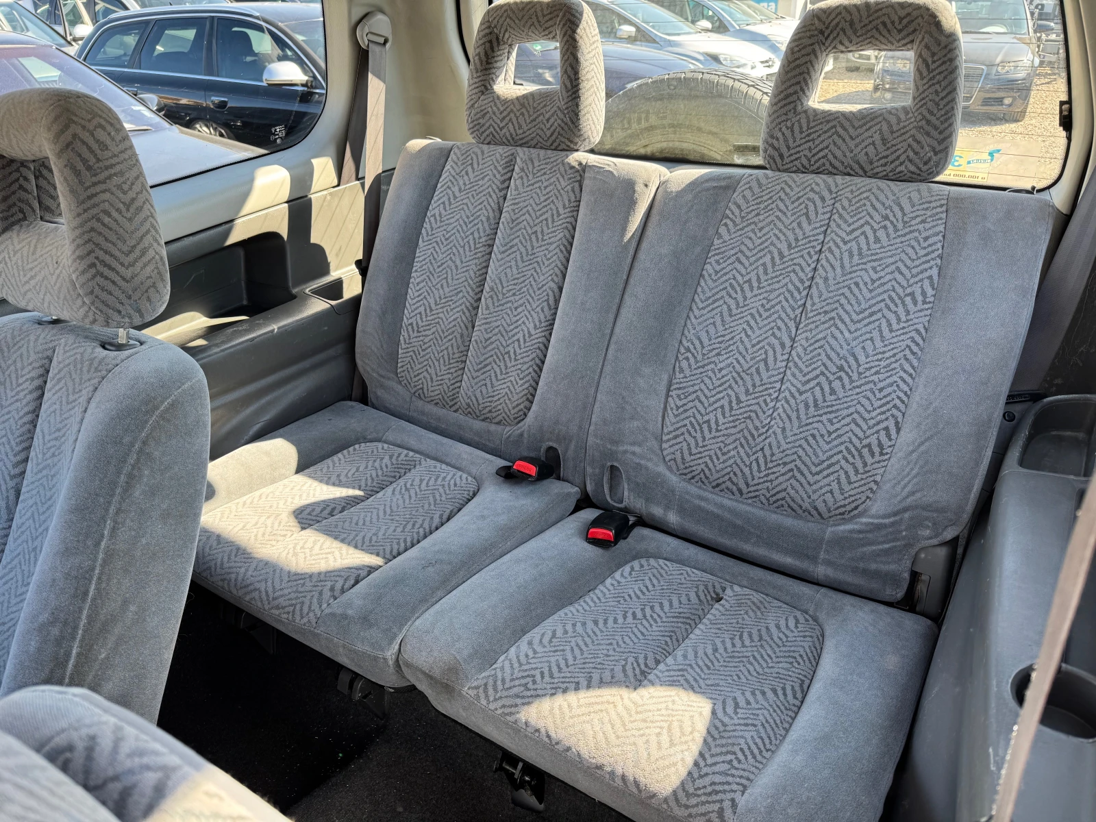 Suzuki Grand vitara 1.6i 94kc, снимка 11 - Автомобили и джипове - 53747787