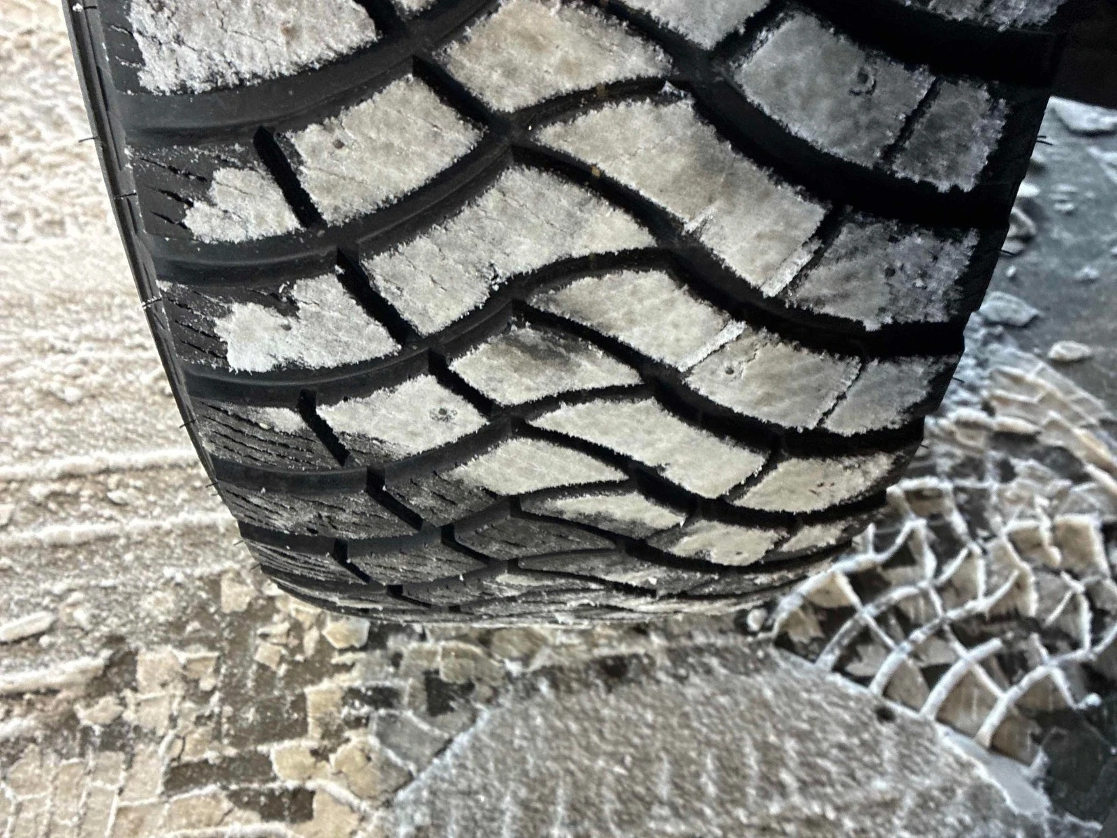 Toyota Tundra Crewmax � ����������� & ���� ������ | Mobile.bg � ����������� 9