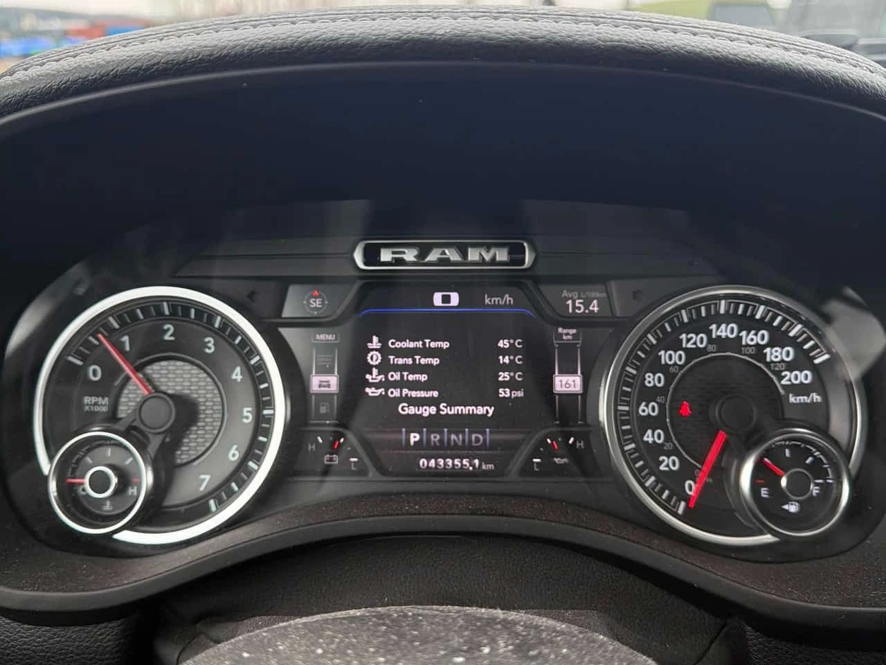 Dodge RAM 1500 Laramie/ОБДУХВАНЕ/ПАНОРАМА/ВТОРИ ГУМИ И ДЖАНТИ, снимка 8 - Автомобили и джипове - 54057884