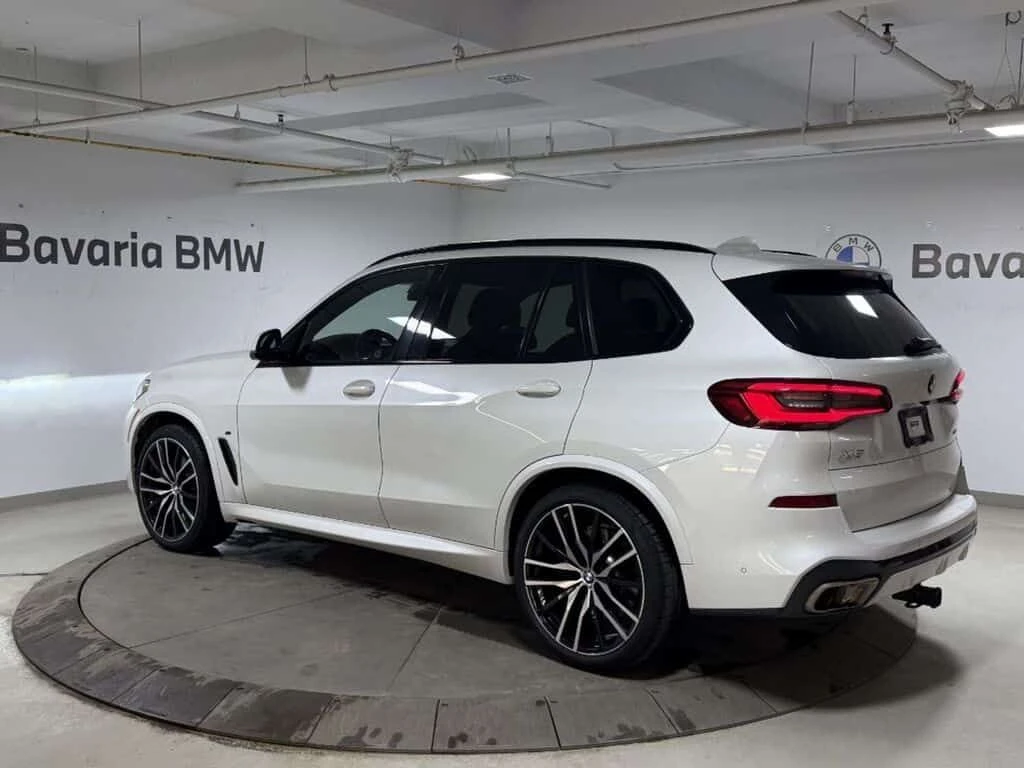 BMW X5 xDrive40i| HUD| PANO| 360| AMBIENT| , снимка 3 - Автомобили и джипове - 54115031