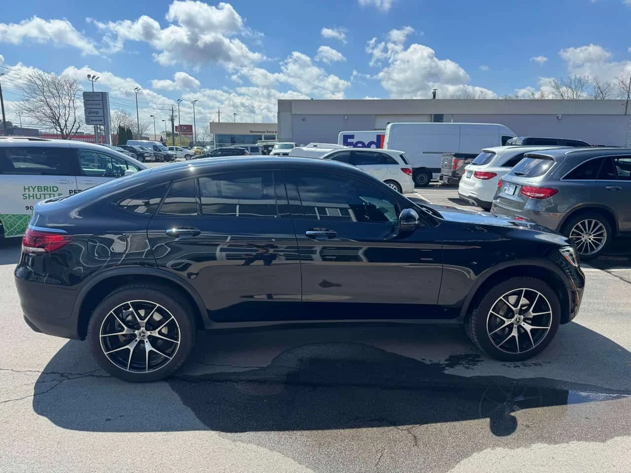 Mercedes-Benz GLC 300 | AMG-LINE| DISTRONIC| 360| ОТ ПРЕДСТАВИТЕЛСТВО, снимка 5 - Автомобили и джипове - 54480281