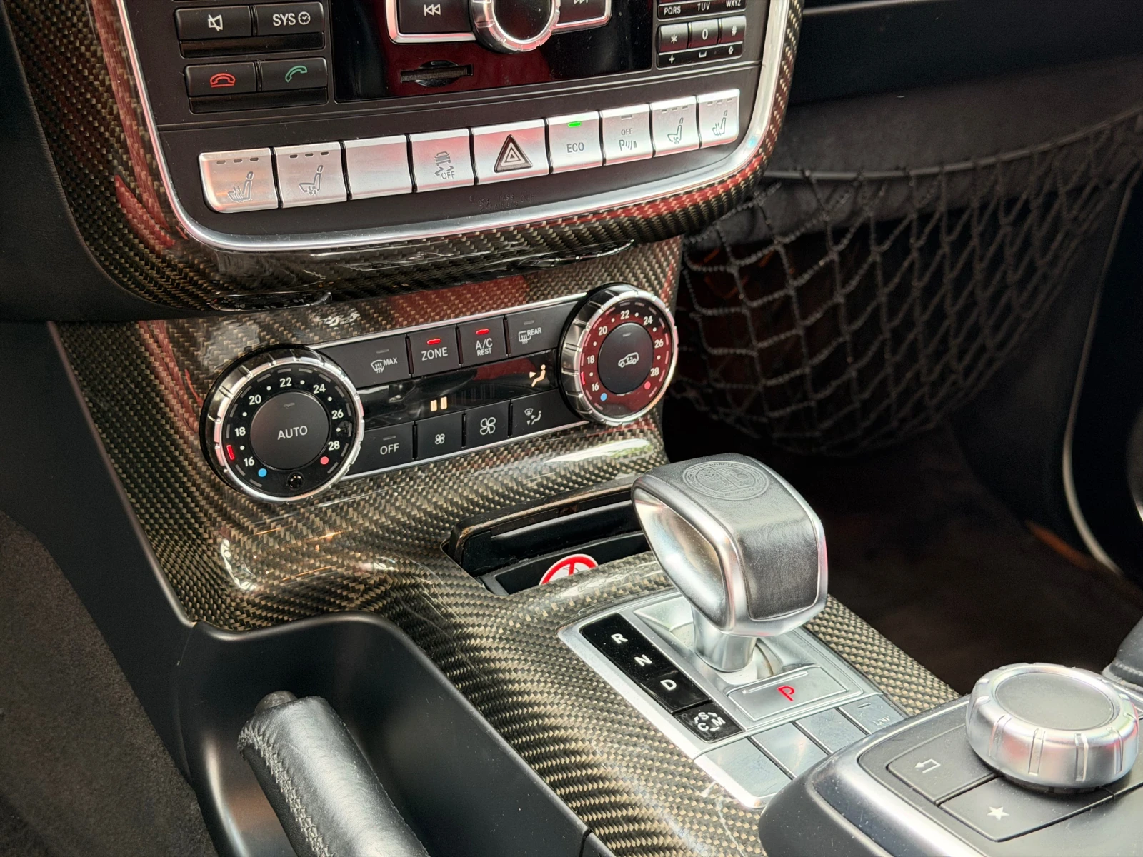 Mercedes-Benz G 63 AMG, снимка 13 - Автомобили и джипове - 54884948