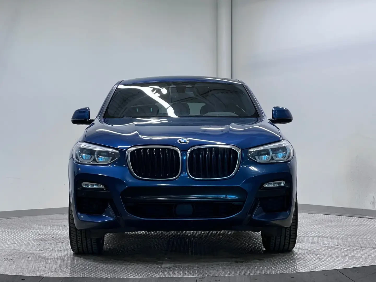 BMW X4 M* SPORT* 30i* ОБДУХВАНЕ* 360КАМЕРА* ПАНОРАМА* LAN, снимка 3 - Автомобили и джипове - 55790740