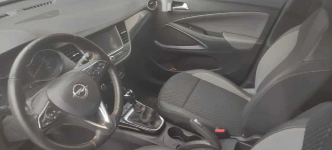 Opel Crossland X, снимка 7 - Автомобили и джипове - 56010611